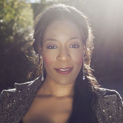 Deelee Dube
